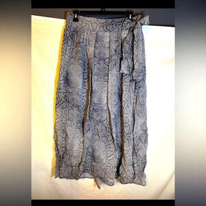 Anthropologie Maeve  lightweight,  Maxi Skirt Size 10 Snake Skin Black Gray